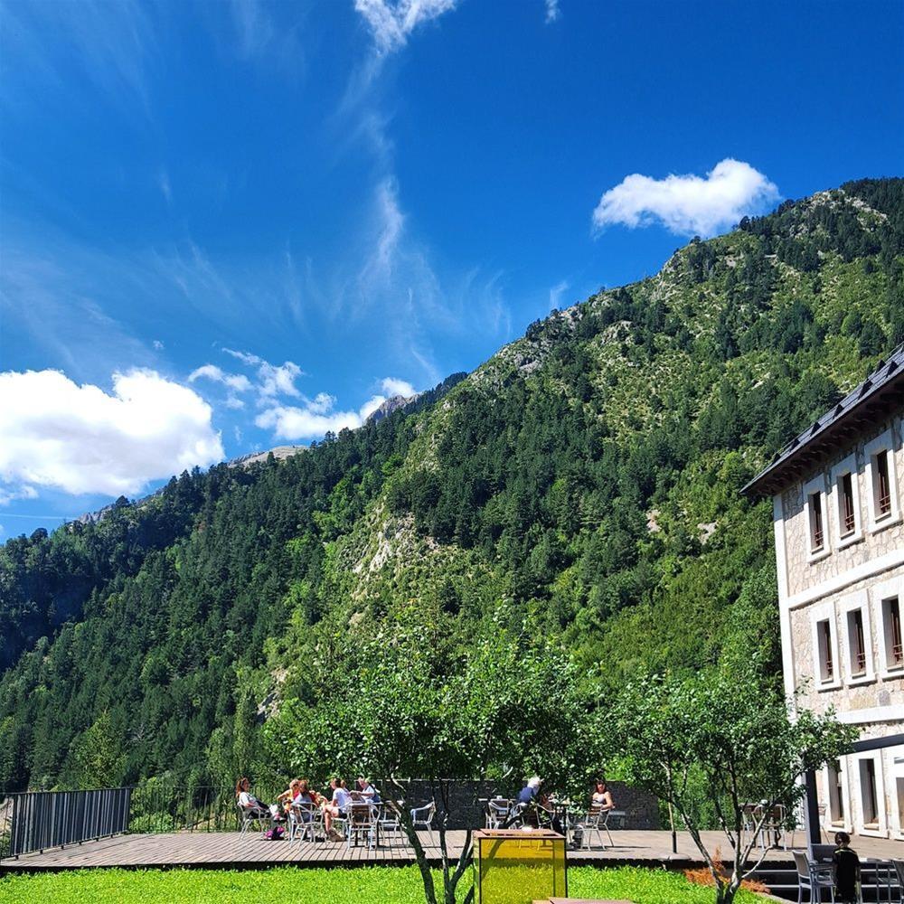 Hotel Santa Cristina Petit Spa Canfranc Exterior photo